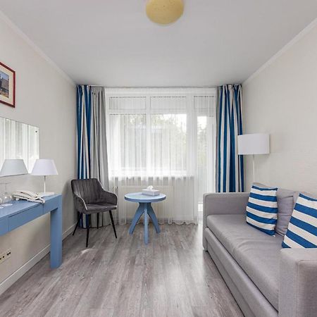 Hotel Nidus Nida Esterno foto